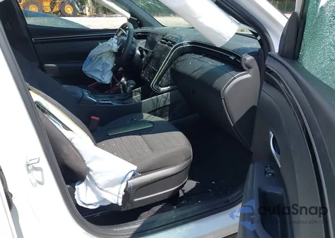 2024 Hyundai Santa Cruz Sel z USA, uszkodzony, nr VIN 5NTJC4DE0RH104577